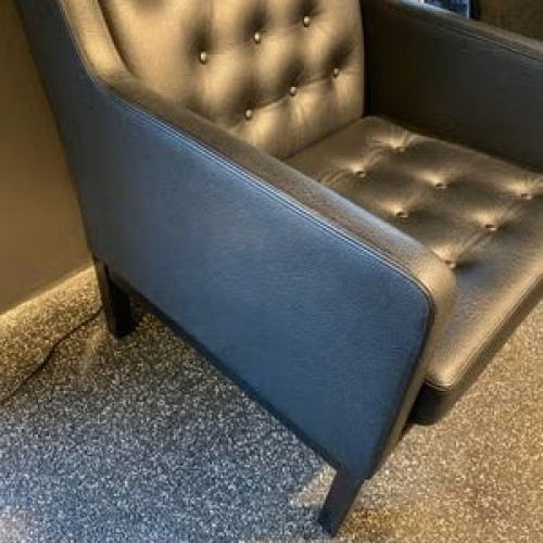 EJ/315-1 Club Chair